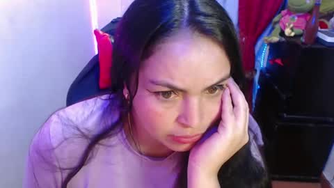 Snapshot of britannysexxy chatting on 02.03.25 scarleth follow mee 3 kis online show from 02.03.25