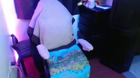 Snapshot of britannysexxy chatting on 02.22.25 scarleth follow mee 3 kis online show from 02.22.25