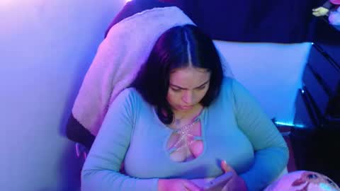 Snapshot of britannysexxy chatting on 02.22.25 scarleth follow mee 3 kis online show from 02.22.25