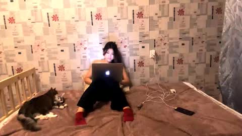 britanydarling online show from 11.21.25