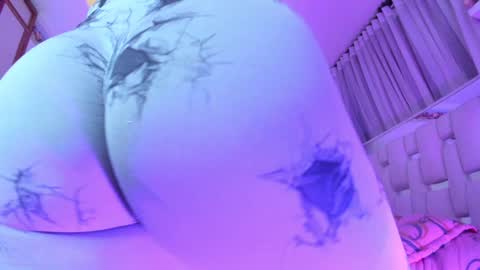 Snapshot of britanyrousee chatting on 02.07.25 Emily online show from 02.07.25