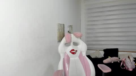 Snapshot of brith_ness chatting on 08.06.26 Brith ness online show from 08.06.26