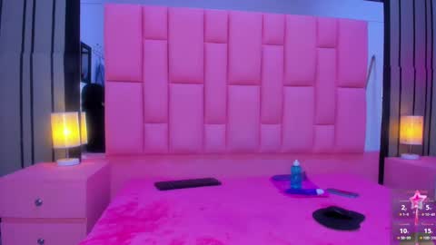 Snapshot of brithanyslim chatting on 01.02.25 brithanyslim online show from 01.02.25