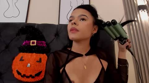 brithanysummer online show from 10.23.25