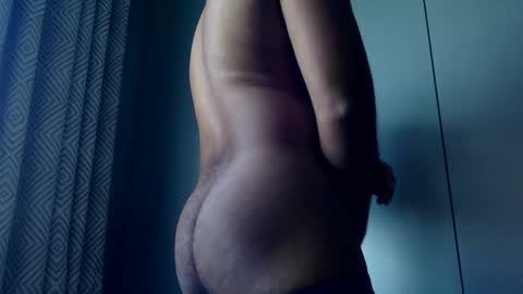 Snapshot of britishbrownkinkz chatting on 02.27.25 Pooja and Pritesh online show from 02.27.25