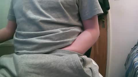 Snapshot of britishtom93 chatting on 11.12.25 British Tom online show from 11.12.25