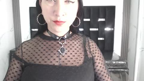 Britney  online show from 02.10.26