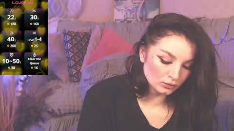 Snapshot of britneybarker chatting on 12.04.24 britneybarker online show from 12.04.24