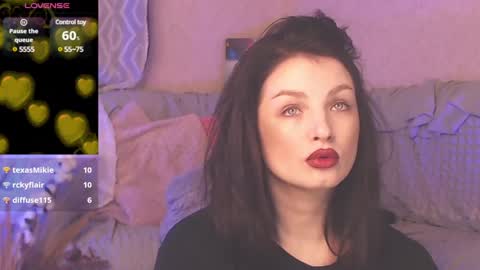 Snapshot of britneybarker chatting on 12.09.24 britneybarker online show from 12.09.24