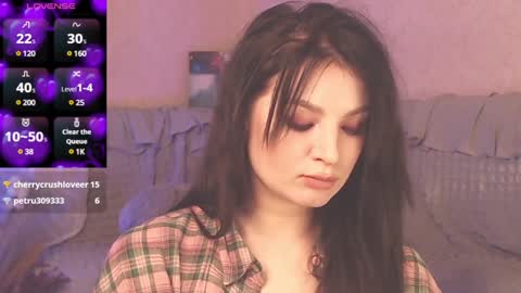 Snapshot of britneybarker chatting on 12.15.24 britneybarker online show from 12.15.24