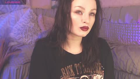 Snapshot of britneybarker chatting on 01.03.25 britneybarker online show from 01.03.25