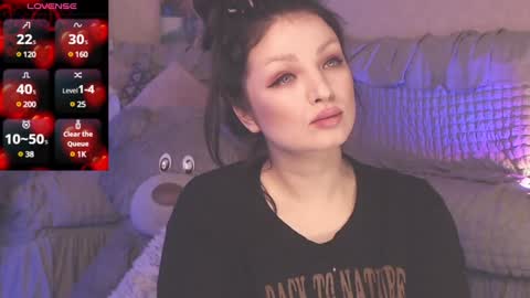 Snapshot of britneybarker chatting on 02.03.25 britneybarker online show from 02.03.25