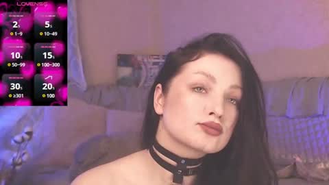 Snapshot of britneybarker chatting on 02.15.25 britneybarker online show from 02.15.25