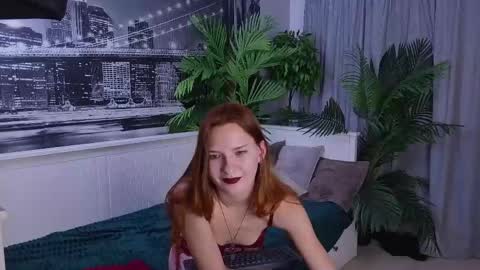 my name is Britney Im 18 years old I love to draw and want to learn to dance online show from 04.09.26