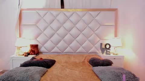 Brittany  online show from 01.09.26