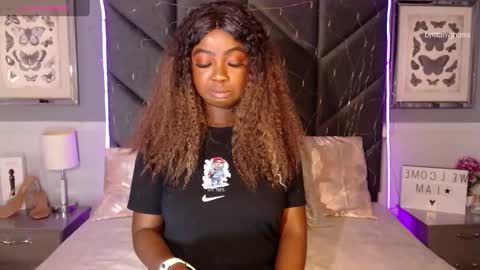 Snapshot of brittanyjhonnns chatting on 12.13.24 brittany 25 years old happy as a worm online show from 12.13.24