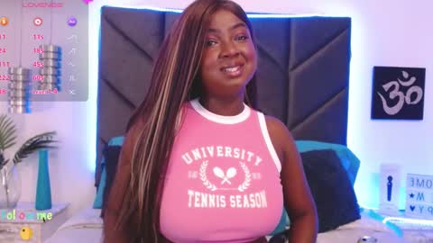 Snapshot of brittanyjhonnns chatting on 01.30.25 brittany 25 years old happy as a worm online show from 01.30.25