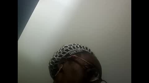 Chocolate Princess  online show from 03.25.26