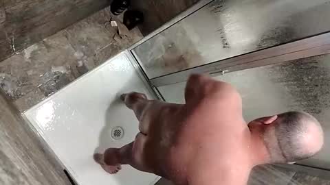 bro__1 online show from 10.15.25