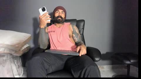 Snapshot of brockhurn_ chatting on 09.29.25 brockhurn_ online show from 09.29.25