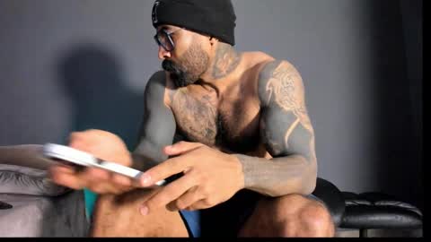 Snapshot of brockhurn_ chatting on 10.01.25 brockhurn_ online show from 10.01.25