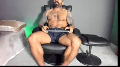 Snapshot of brockhurn_ chatting on 10.05.25 brockhurn_ online show from 10.05.25