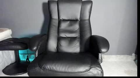 Snapshot of brockhurn_ chatting on 10.29.25 brockhurn_ online show from 10.29.25