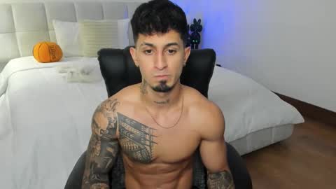 Snapshot of brody_dallas1 chatting on 10.22.25 brody_dallas1 online show from 10.22.25