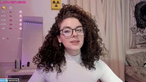 Snapshot of brookchills chatting on 12.04.24 Brook Help me collect 100 reactions online show from 12.04.24