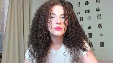 Snapshot of brookchills chatting on 09.14.25 Brook Help me collect 100 reactions online show from 09.14.25