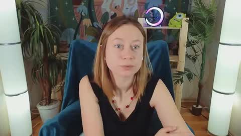 Snapshot of brooke_evans_ chatting on 03.09.25 Brooke online show from 03.09.25