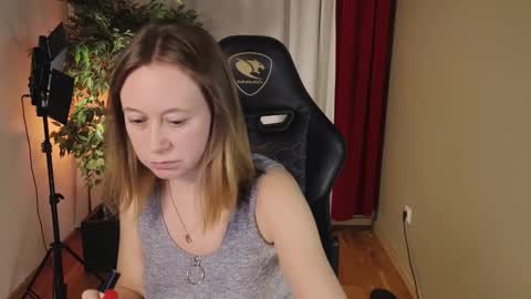 Brooke online show from 10.05.25