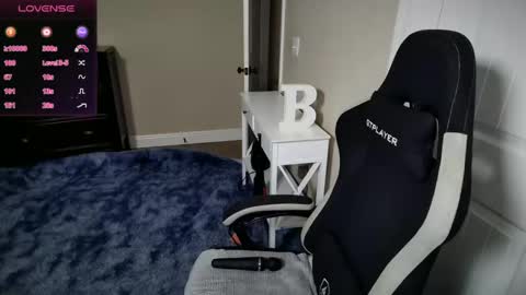 brookebee online show from 03.04.25