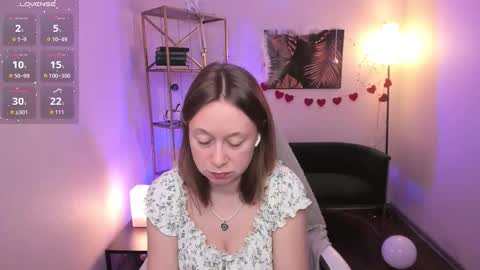 Lady Brooke online show from 03.04.26