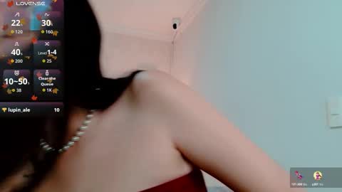 Snapshot of brooklove_doll chatting on 10.11.25 Brook Loves online show from 10.11.25