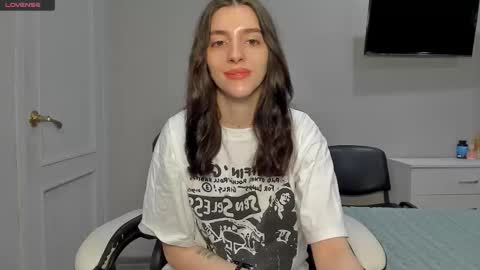 broosnica1 online show from 12.22.25