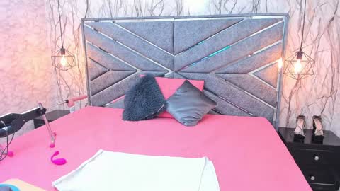 Sara  online show from 12.02.24