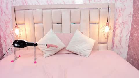 Sara  online show from 01.07.25