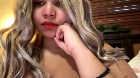 EtherealLilac online show from 01.02.25