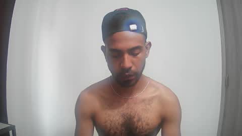 bruce_1111 online show from 05.03.26