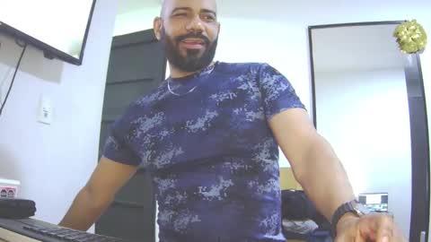 Bruce online show from 09.27.25