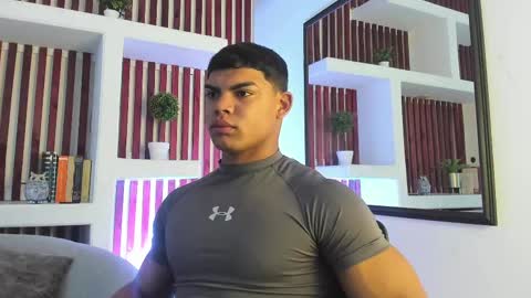 Snapshot of bruce_stroud chatting on 09.30.25 bruce_stroud online show from 09.30.25