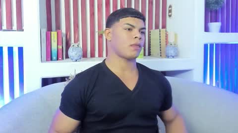 Snapshot of bruce_stroud chatting on 10.18.25 bruce_stroud online show from 10.18.25