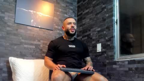 brucedallas online show from 10.12.25