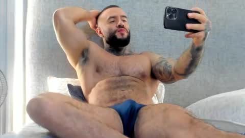 Snapshot of brucedallas chatting on 06.16.26 brucedallas online show from 06.16.26