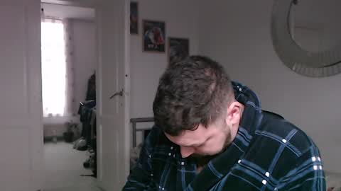 Bruce online show from 02.05.25