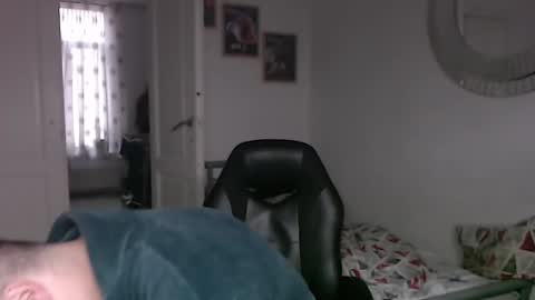 Bruce online show from 02.09.25