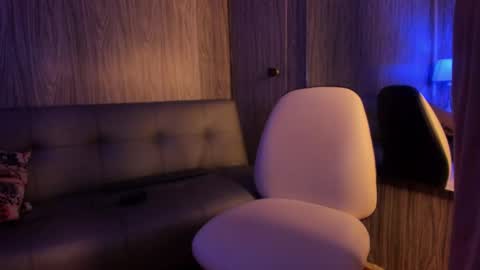 brucesmiith online show from 09.24.25