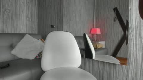 brucesmiith online show from 10.12.25