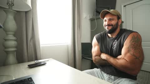 Snapshot of brucestryker chatting on 09.27.25 onlyfans BRUCESTRYKER online show from 09.27.25